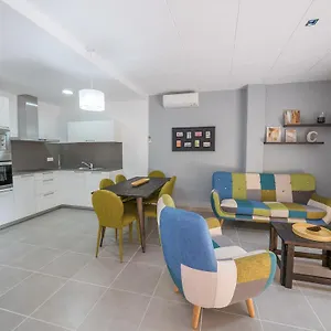 Apartamento Agi Peater Center